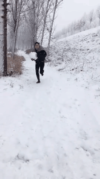 一次看个爽！GIF动图集锦：挺好看一姑娘，怎么就是脑子不好使呢