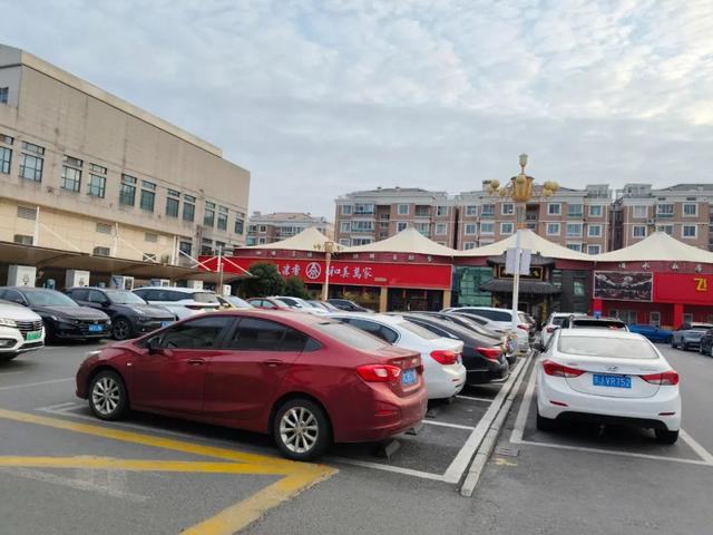 错峰共享！松江这里的居民在家门口“无忧停车”