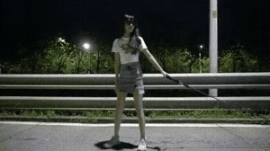 做核酸检测时,遇到一个姑娘,我该怎么套近乎呢?哈哈哈