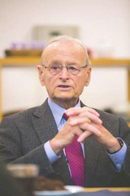汽车卡尔(亲历者说丨大众前董事长卡尔·哈恩：过去40年，一切都超出我的预期)
