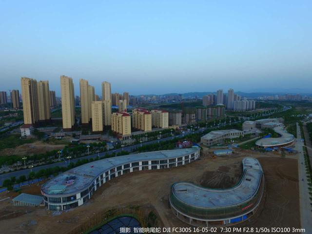 实拍，汉中桥北广场美如画