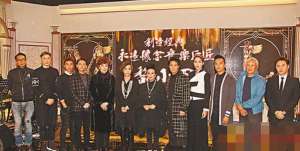 薛家燕忆故友黎小田神情哀伤 称其生前曾透露不适