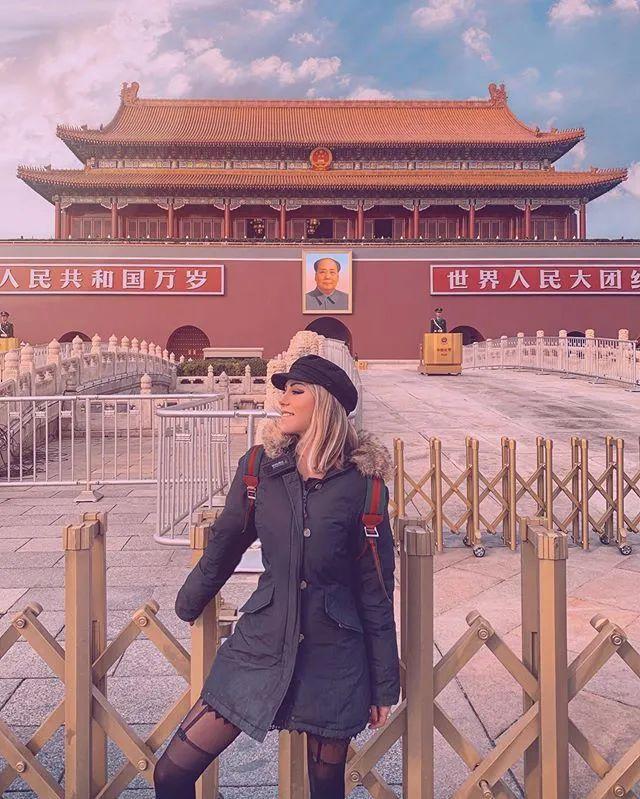 22岁混血美女游历60多个国家,却独爱中国,拍中国风景爆红网络