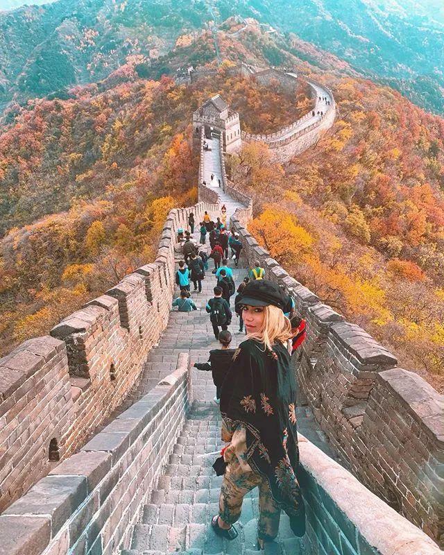 22岁混血美女游历60多个国家,却独爱中国,拍中国风景爆红网络