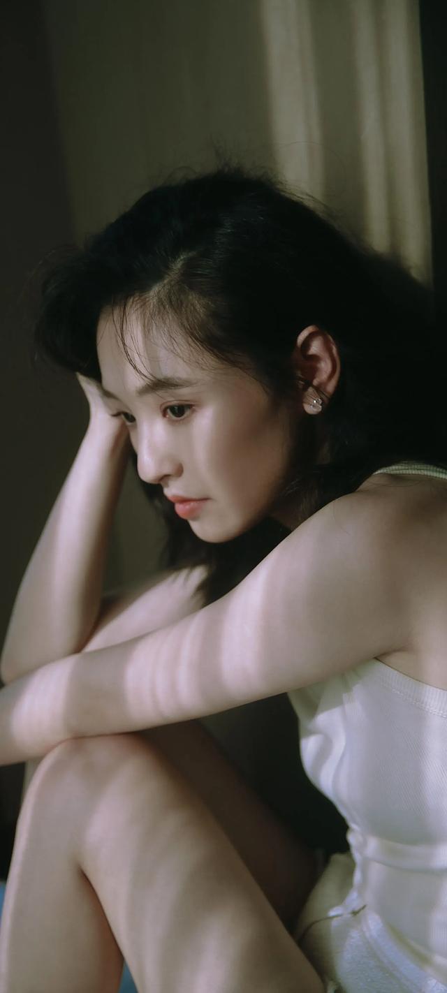 美女系列壁纸第1409期-吴倩
