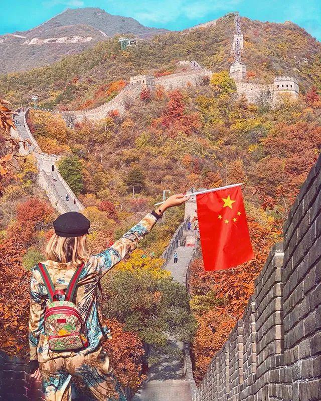 22岁混血美女游历60多个国家,却独爱中国,拍中国风景爆红网络