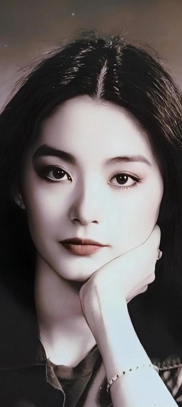 盘点眼睛最好看的10位华人美女演员,每一位都很有特色