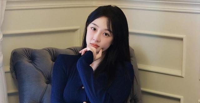 体坛高颜值美女冯竟爽，173cm的黄金臀腿比，真“人间尤物”！
