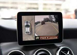 汽车led大灯会自燃吗(GLA车主加装倒车影像着火，奔驰：这个锅我不背？)