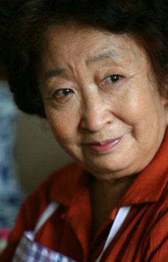 中国10位女戏骨，关东老太因病离世，最后1位是耄耋老人