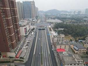 长沙到益阳汽车(长沙这条路通车2分钟上高速)