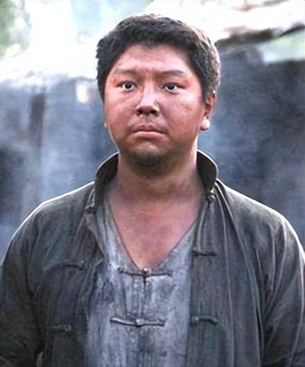 于正用一部剧请来了半个娱乐圈，看完演员表不服不行全是熟人脸