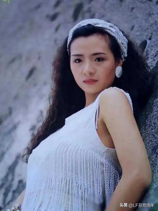 叶子楣的逆袭之路:贫穷少女的波霸女神传奇
