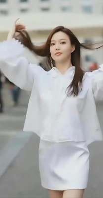 美女牛牛(牛牛刘琴：美女中的仙女，魅力无限)