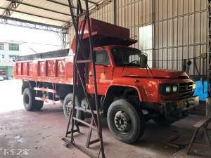 东风140汽车(90年代最美尖头车，打开车门那一刻，也打开多少老司机的青春回忆)