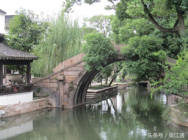 在黎里外婆家游水的欢乐时光