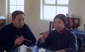 卖米美女(那年我和父亲去集市卖米，帮了卖土豆的女孩，几年后她成了我妻子)