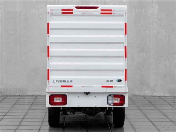 进军快递业！五菱申报4轮微型厢式电动车：限乘1人，车宽仅1米