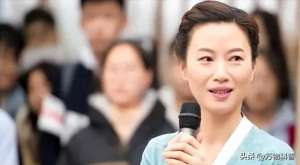 中国的美女学者(名校美女教授杨雨直言：我和李清照一样，“好酒、好赌还好色”)