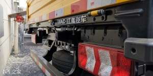 帅骏汽车(性价比不等于减配，入门轻卡也能出爆款，看江淮康铃给你打个样)