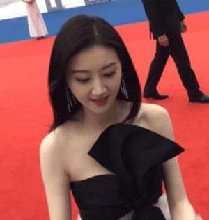 当美女 什么感觉(一眼万年揭秘那些真正能惊艳到你的美女特质)