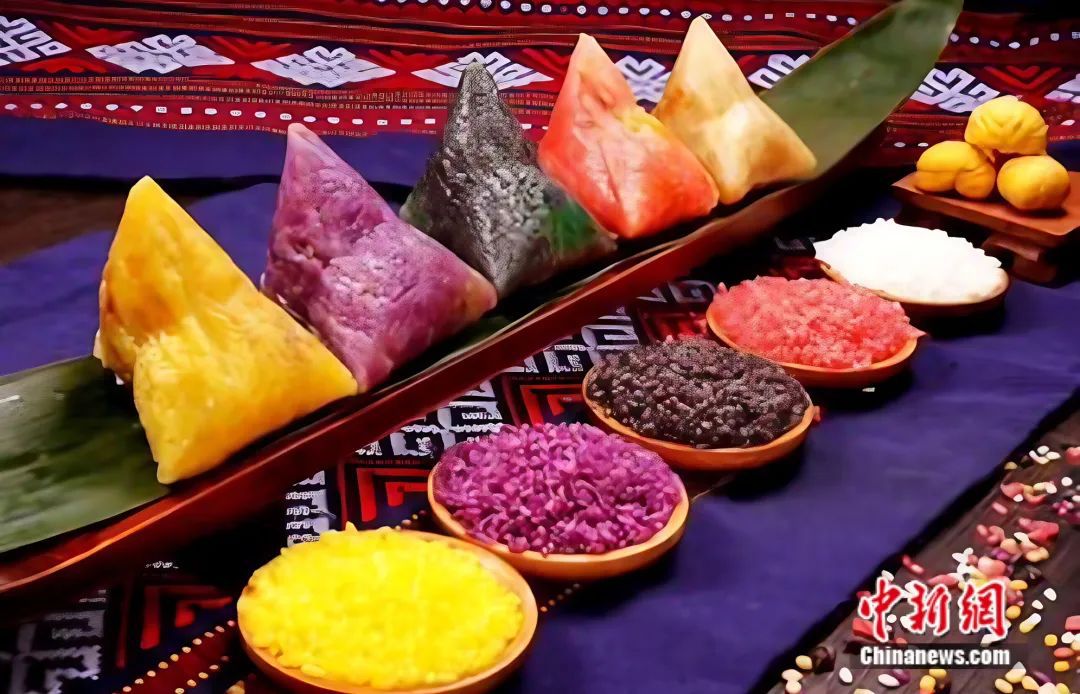 春天打翻调色盘,竟被壮乡人蒸成了饭!